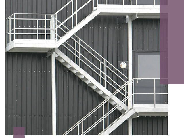 Изготовление и монтаж пожарных лестниц в Рязани быстро и надежно