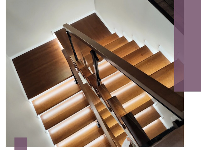 Изготовление П-образных лестниц под ключ в Рязани