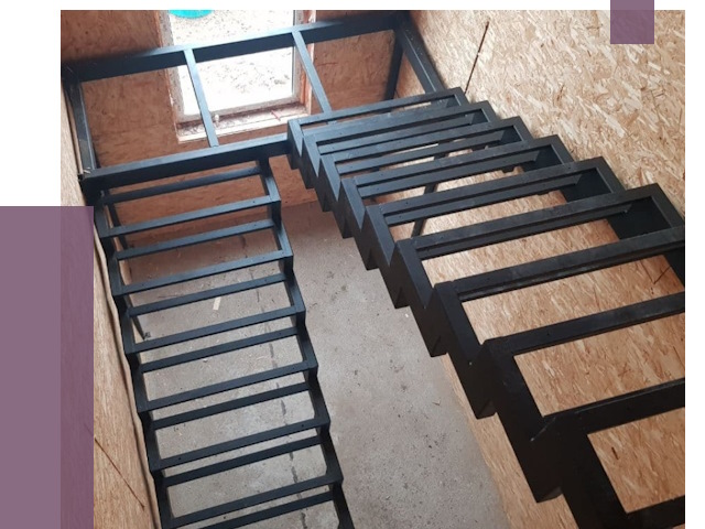 Демонтаж лестниц на металлокаркасе в Рязани от 7393 руб. за м²