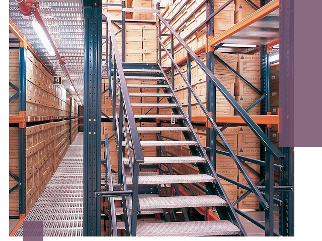 Лестницы складские прочные и безопасные под ключ в Рязани