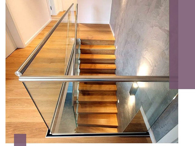 Перила для лестницы в доме — изготовление и монтаж в Рязани