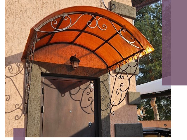 Демонтаж козырьков в Рязани быстро и безопасно